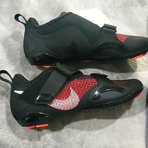 Nwot Nike superrep cycle cleats